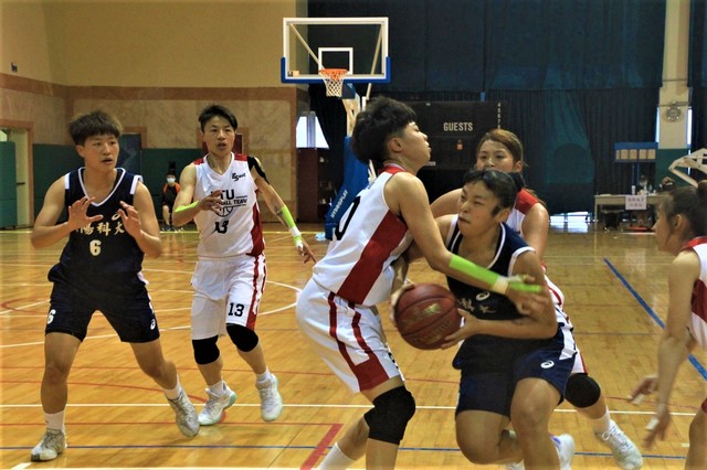 本校女籃苦練球技，贏得全國冠軍，專業受肯定。