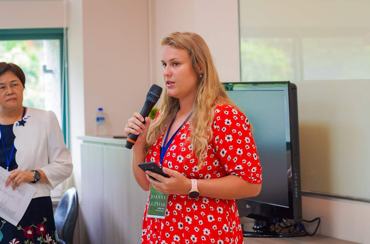 Joanna from Poland was glad to join the exchange program and learn about Asian business models.Image