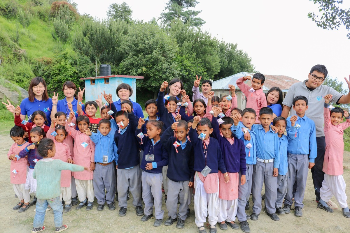 CYUT international volunteers provide service in India, earning global recognition for their commitment to university social responsibility.Image