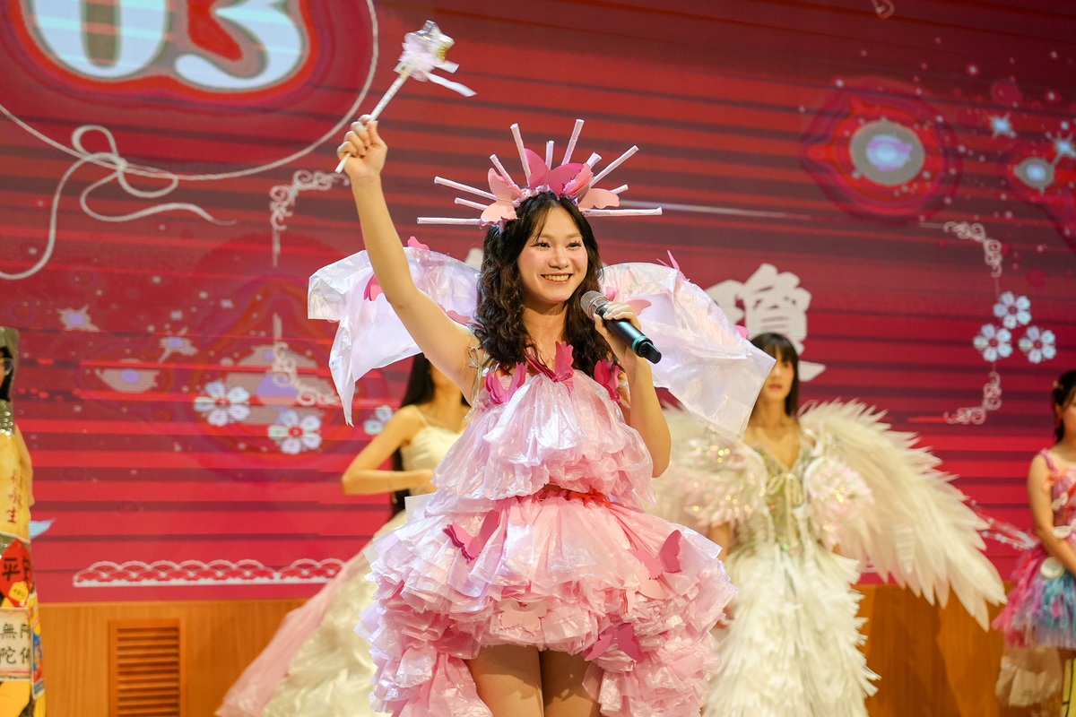 Dressed entirely in plastic bags as the “Eco Princess,” this Vietnamese student won the Best Stage Presence Award.Image