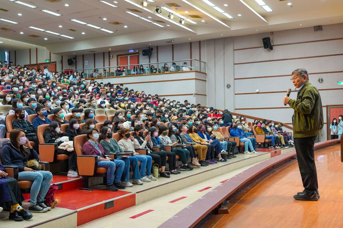 The speech opened 750 seats and were booked within seconds.