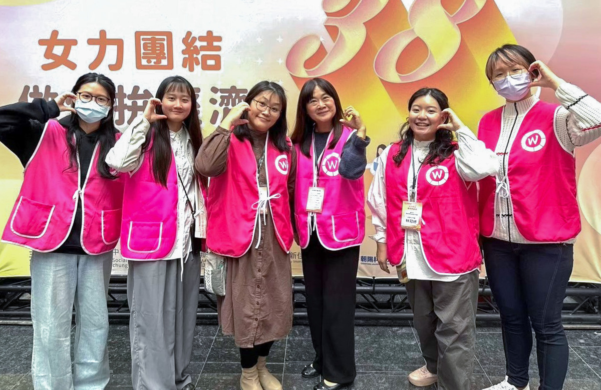 朝陽科大社工系成立臺中市婦女及新住民培力平臺，提供初入境支持、通譯服務、語言學習、就業支持、法律諮詢、心理輔導及親子生活適應等多元協助。圖片