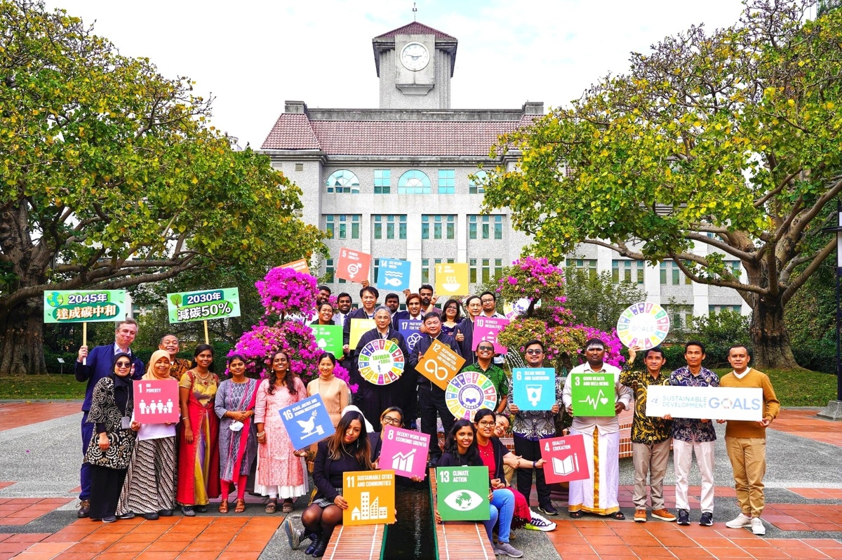 CYUT integrates the SDGs into campus development and has ranked in the global top 100 green universities for nine consecutive years.Image