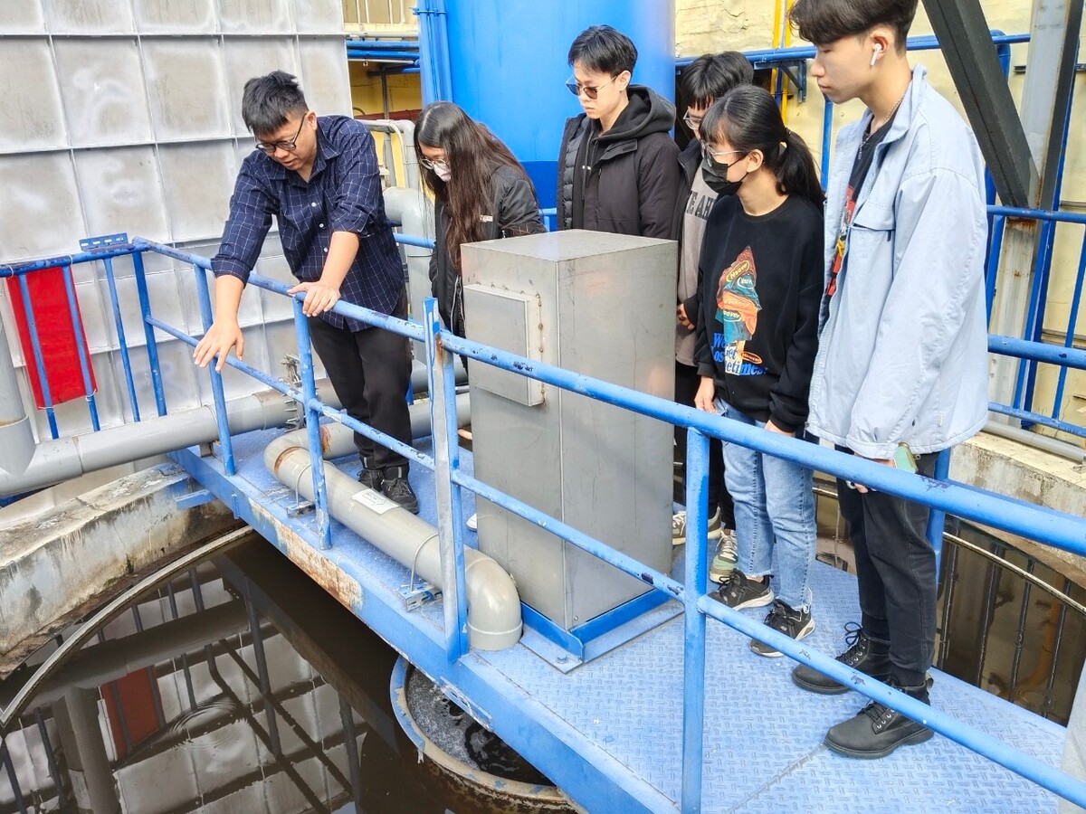 Daily water use at CYUT averages just 20.57 liters per person, far below Taiwan’s national school average.Image